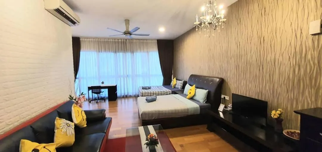 Regalia Suites With Infinity Pool Kl By Cozy Homes Kuala Lumpur