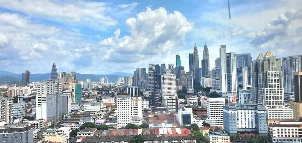 Regalia Suites With Infinity Pool Kl By Cozy Homes Kuala Lumpur 0*,